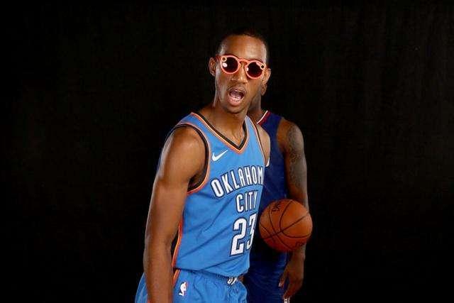 唐斯27+13尼克斯擒猛龙止3连败 步行者胜公牛